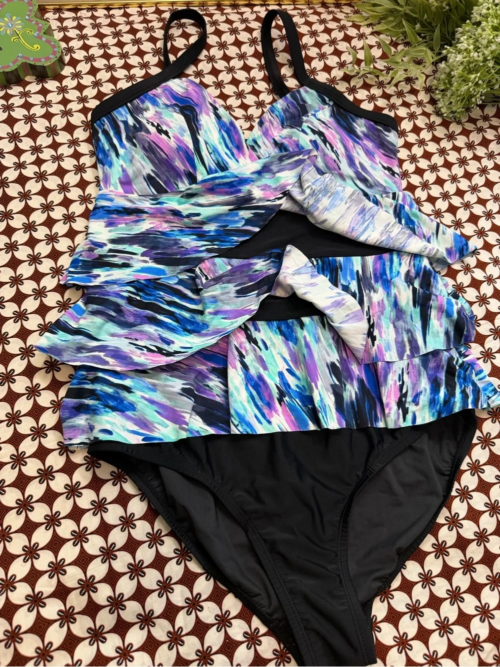 Tummy thinner Ruffle One-Piece Swimsuit